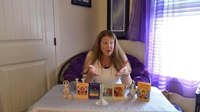October 2016 Oracle Card Reading смотреть онлайн