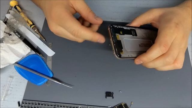 Samsung Galaxy A6 (2018) - Замена разъема зарядки (не заряжается). смотреть онлайн