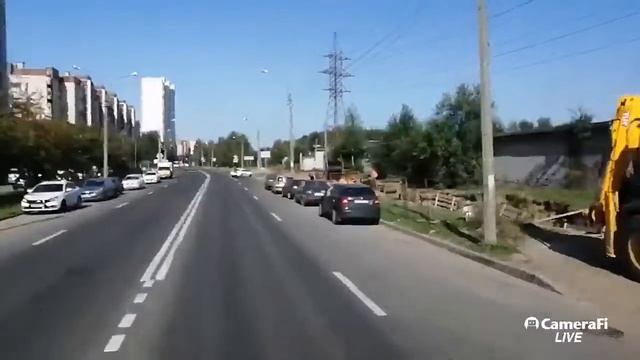 От работы дохнут кони, ну а я, бессмертный пони) смотреть онлайн