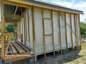 Ветрозащита стен каркасного дома