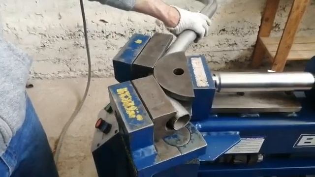 Ремонт глушителя в Севастополе, работа трубогиба vk.com/muffler92 смотреть онлайн