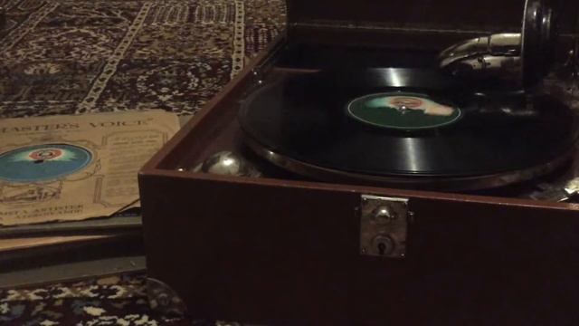 Karl Gerhard - Forna Tiders Kvinnor, Sena Tiders Män смотреть онлайн