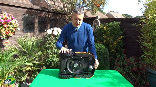 WORX WR130E S300 Review - Part 1 - Landroid Robotic Mower смотреть онлайн