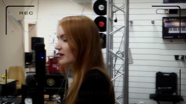 Тест 5 моделей бюджетных студийных микрофонов (вокал) смотреть онлайн