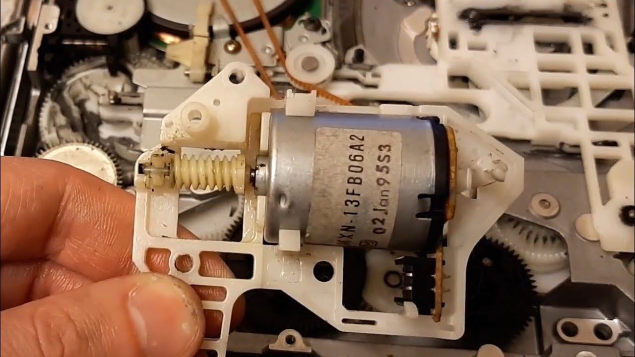 Ремонт видеомагнитофона Panasonic NV-SD25. смотреть онлайн