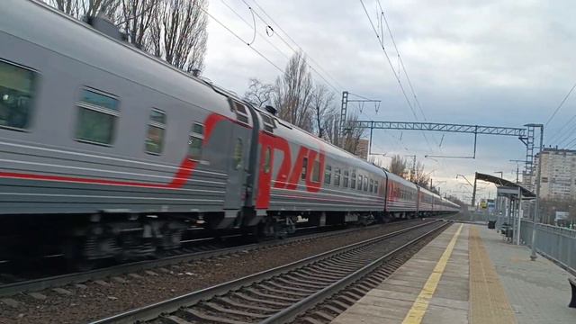 "🖕" ЭП20-054 с фирменным поездом №19 Ростов-на-Дону - Москва смотреть онлайн