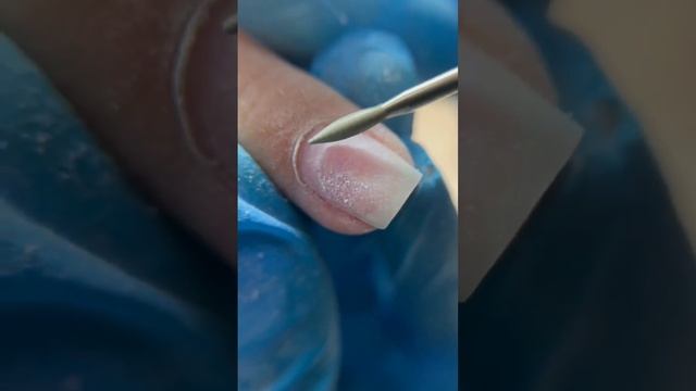 Как срезать кутикулу #ногти #маникюр #кутикула #срезножницами #manicure #nail #nails #гельлак смотреть онлайн