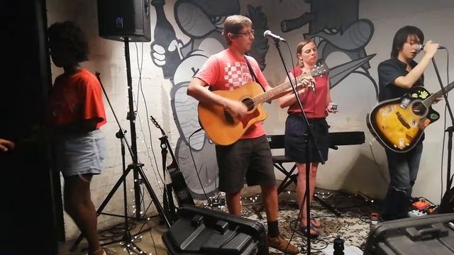 The Sketch Artists at Kuki Bar 16 January 2019 4 Throw Me A Message смотреть онлайн