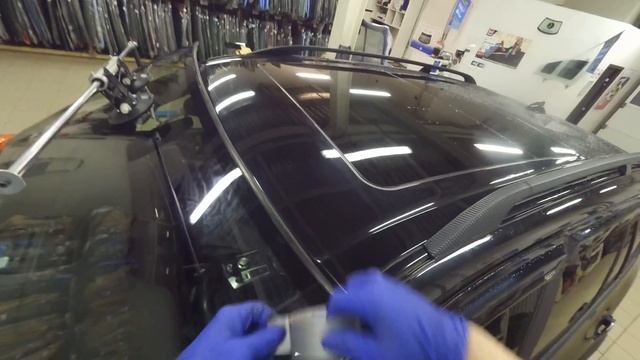 zamena lobovogo stekla BMWX5 2 смотреть онлайн
