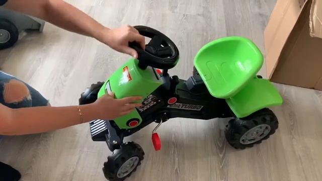Распаковка - Каталка детская Полесье Turbo-2 Трактор с педалями и полуприцепом / 52742 смотреть онлайн