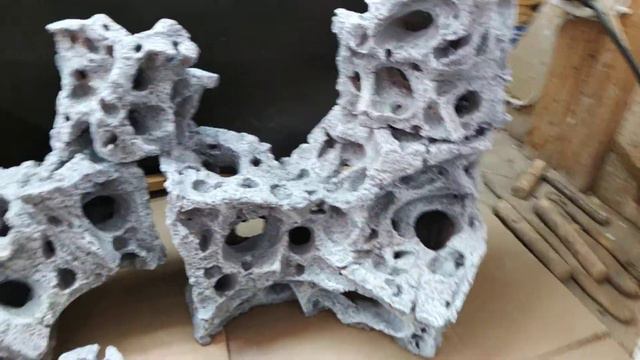 Камни в аквариум смотреть онлайн