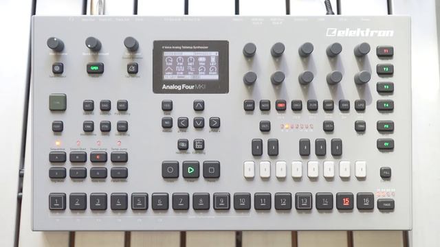 Elektron Analog Four MKII All Factory Patterns with Factory Sound Presets Patches смотреть онлайн