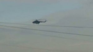Полёт военного вертолёта над городом. Real video!