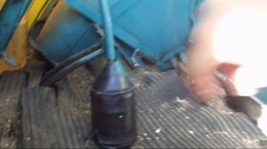 ТРАКТОР ЮМЗ 6//КАК ЗАМЕНИТЬ МАСЛО В ТРАНСМИССИИ