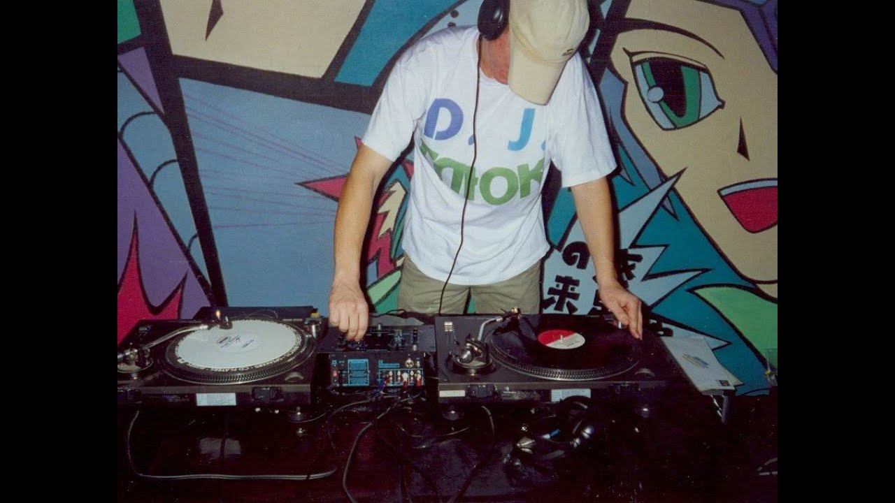 DJ Глюк (DJ Gluk) - MaZa FucKKKa Speed Garage Vol. 140,5 (Special Vocal Session) May 2022 смотреть онлайн