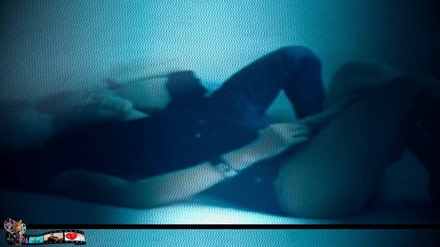 Дрожит рука сжимая автомат! смотреть онлайн