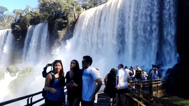Cataratas del Iguazú - Puerto Iguazú / AGL Travel Agency смотреть онлайн