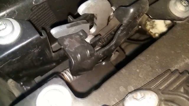 BMW F30 2013 как открыть капот BMW F30 2013 how to open the hood смотреть онлайн
