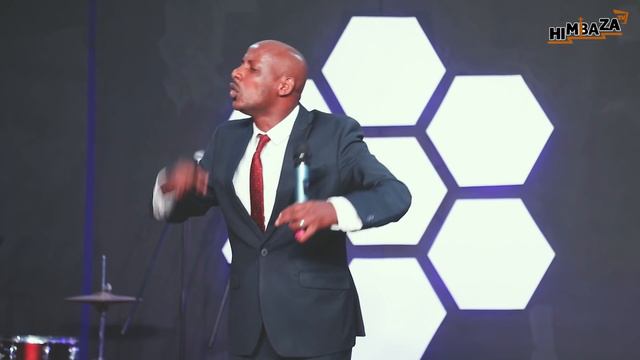 FRANK ATI ZAMURA YESU NIWE MUKIZA WAWE /UMUKUNGA HAMWE NA Pastor Cadeau смотреть онлайн