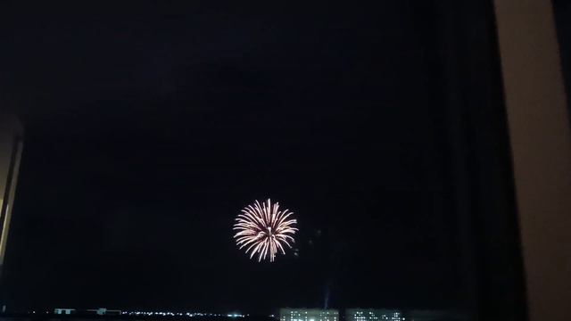 Салют в городе Аксай ЗКО 17.09.2023 год (Аксаю 56 лет) смотреть онлайн