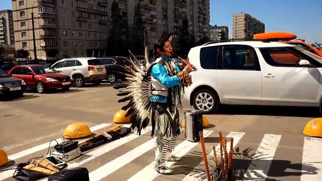 Dance of the iron horse. Индеец Руна Кай. смотреть онлайн