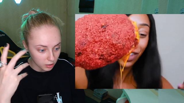 🧀 СКОЛЬКО ТУТ СЫРА 🧀Что эти АМЕРИКАНЦЫ себе позволяют? реакция на асмр и мукбанг смотреть онлайн