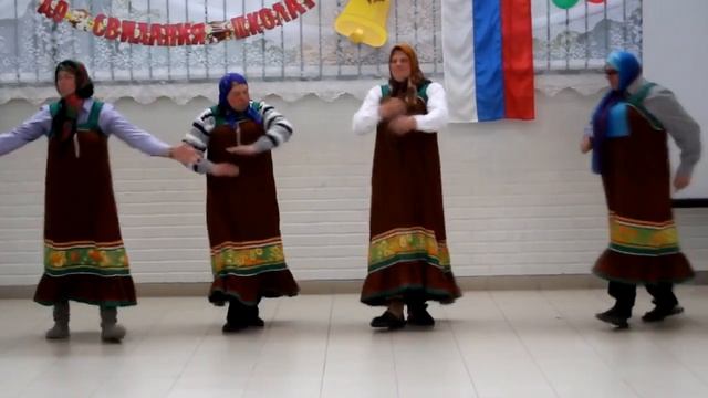 Бурановские бабушки, Последний звонок - 2016 ( подарок родителей) смотреть онлайн