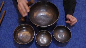 Соблюдайте эти ПРОСТЫЕ ПРАВИЛА и ВЫ ЛЕГКО НАУЧИТЕСЬ ИГРАТЬ на наборе ПОЮЩИХ ЧАШ