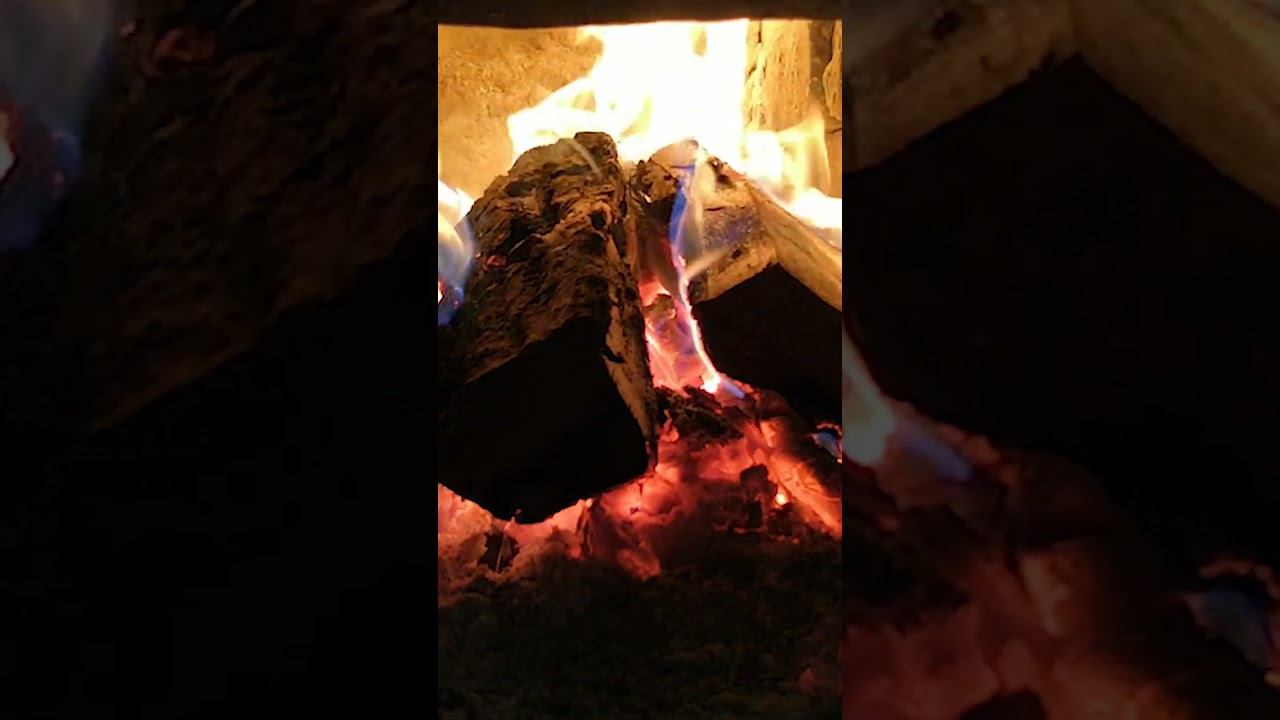 Pleasant Evening by the #Fireplace смотреть онлайн