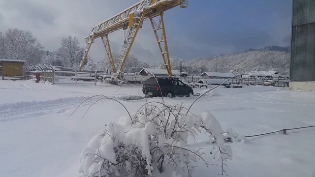SnowPlow test with Mitsubishi L200 смотреть онлайн