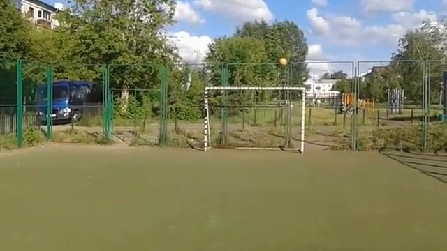 Бьём по перекладинам смотреть онлайн