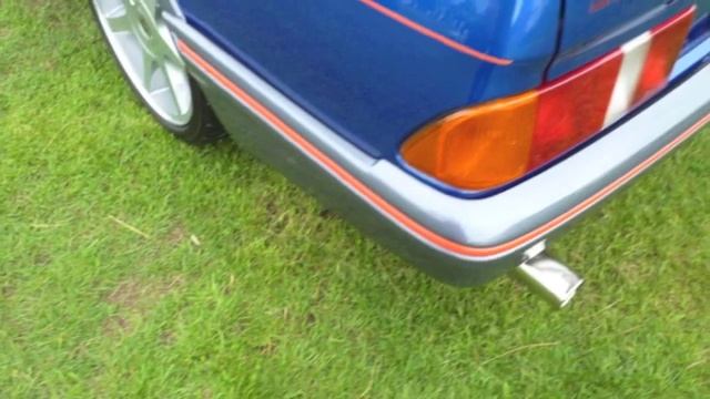 1983 Ford Sierra XR4i Up Close смотреть онлайн