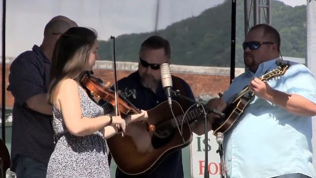 Clinch Mountain Backstep- Wilson Banjo Company At Gate City, Virginia, 17 June 2017
