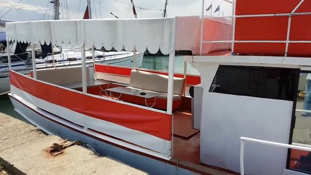 4L6QC_ пикник на яхте в открытом море смотреть онлайн