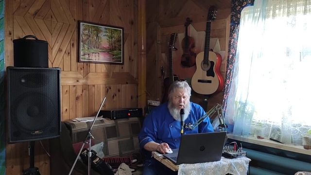 Отец Владимир поёт песню "Молитва" смотреть онлайн