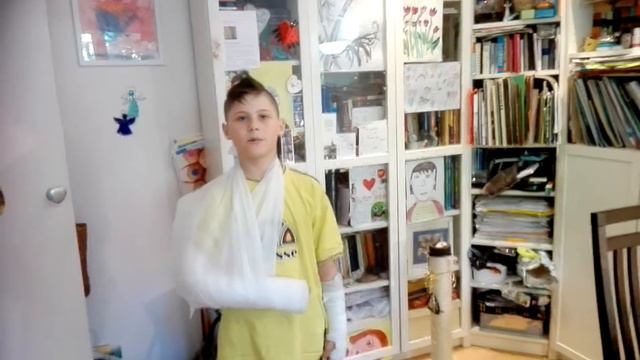 Когда ты сломал руку смотреть онлайн