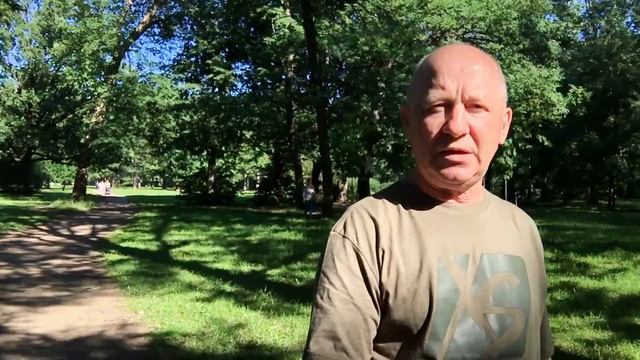 Август надо пить маленькими глотками, не спеша... смотреть онлайн