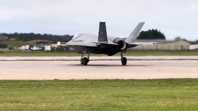 F-35A RAF Lakenheath смотреть онлайн