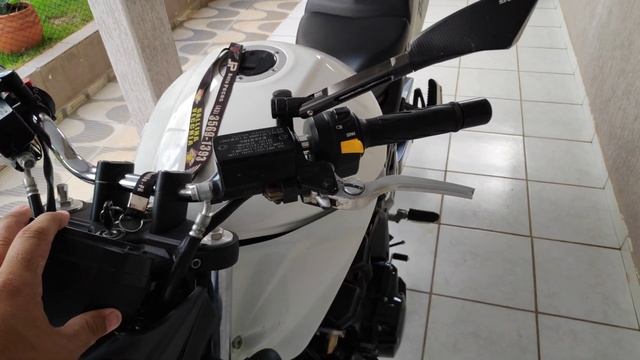 Pontos Negativos - Suzuki Bandit 650N 2014 смотреть онлайн