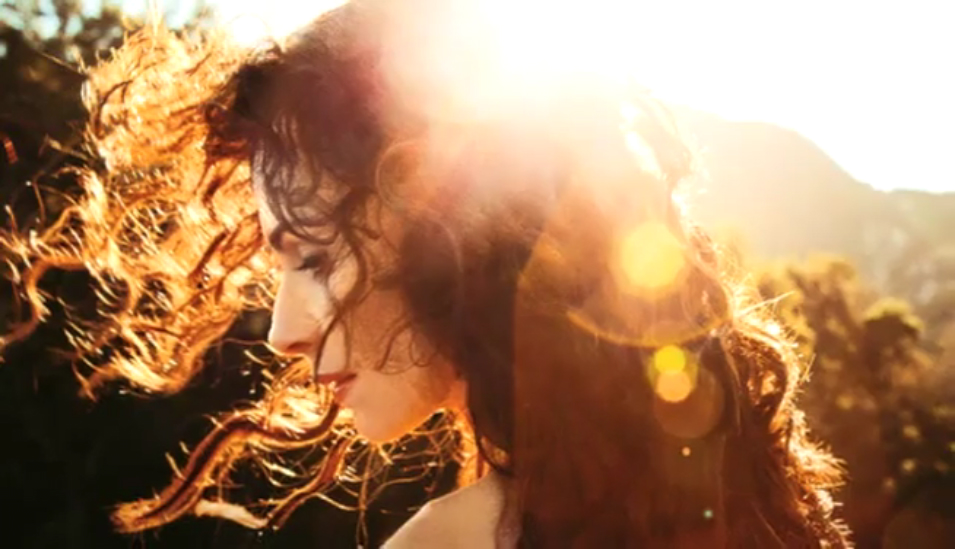 Minnie Driver--Mockingbird