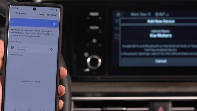 Wireless Apple CarPlay & Android Auto