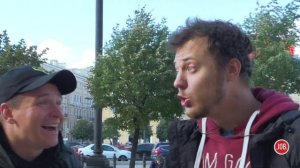 ОТОБРАЛ ДЕНЬГИ У БЕЗДОМНОГО в РОССИИ / социальный эксперимент / Vjobivay feat Антон Чуваков / пранк