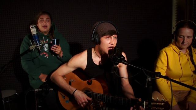 Шорохов C. , Полетаева А. , Ефимова Т. - Раздеты (5'nizza cover) смотреть онлайн