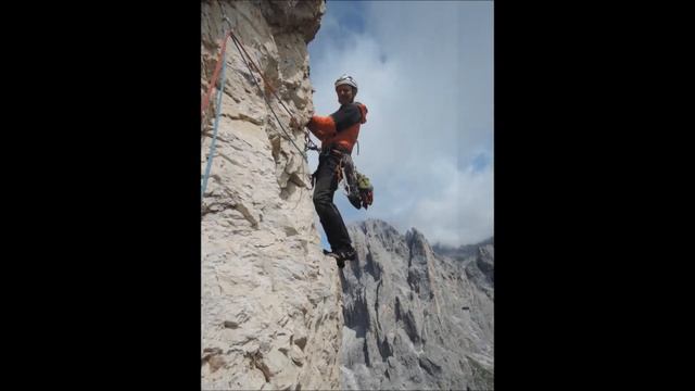 Sass Maor via Scalet Biasin смотреть онлайн