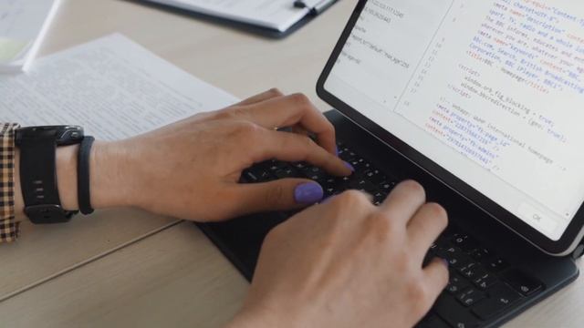 История создания Python. С чего всё начиналось? смотреть онлайн