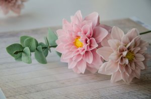 Георгин из холодного фарфора. Подробный МК.