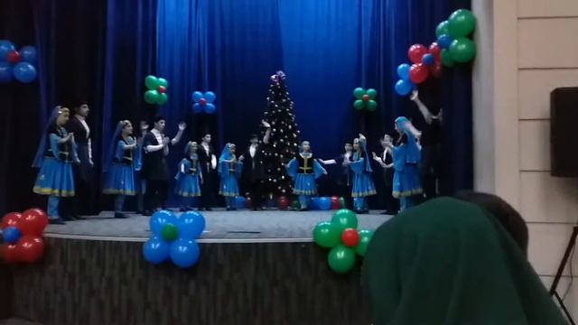 Töhvə Rəqs Qurupu şənlik Rəqsi