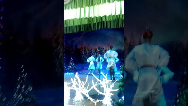Танец на день святого Николая смотреть онлайн