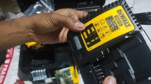 unboxing impact wrench dewalt dcf892
