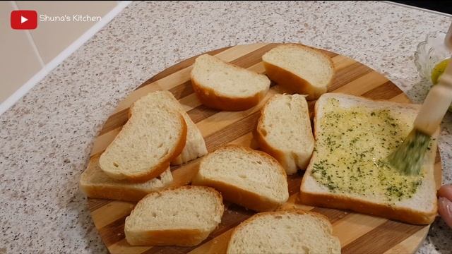 Garlic Bread Recipe | Jifunze mapishi ya mkate wa kitunguu saum смотреть онлайн
